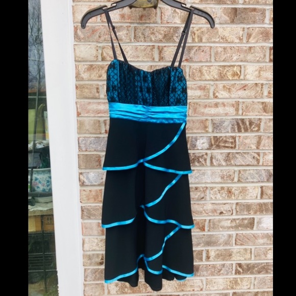 Y2K Goth Emo Punk Black and Blue Lace Ruffle Tiered Prom Formal Mini Dress - Picture 3 of 5